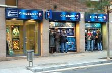 Cinebank diseña el mobiliario para sus tiendas 
