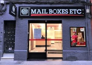 Mail Boxes Etc. abre nuevo centro en Badalona 