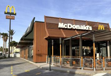 McDonald’s abre su primer restaurante en Vícar 