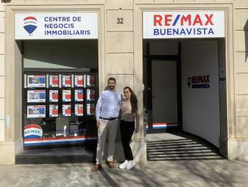 REMAX ABRE SU PRIMERA OFICINA EN L´HOSPITALET DE LLOBREGAT, REMAX BUENAVISTA