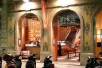 Estreno en Valencia, con la franquicia Café & Tapas
