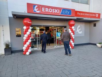 EROSKI ha inaugurado un nuevo supermercado franquiciado en Sevilla 