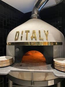 Grupo La Mafia inaugurará tres restaurantes DITALY en un mes y continúa su expansión