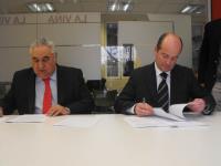 La franquicia Dehesa Santa María y LA VIÑA firman un acuerdo estratégico