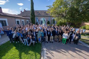 Ralarsa reúne a su red de franquiciados bajo el lema «Conectados para crecer»