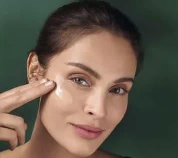Lanzamiento de la franquicia Yves Rocher