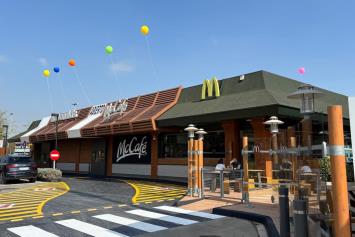McDonald’s reabre en Sedaví tras la DANA
