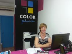 Conoce la experiencia de la franquiciada de Color Plus en Alcala de Henares