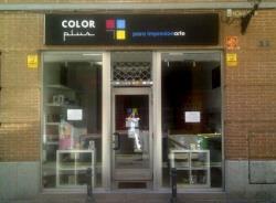 ¿Dónde encontrar la franquicia Color Plus?