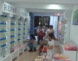 Refan abre una nueva franquicia 
