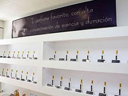 Franquicia una tienda de perfumería low cost Son Tus Aromas