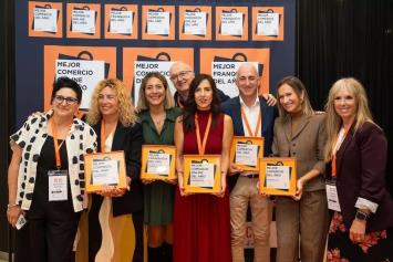 Eroski reconocida con cinco galardones en los premios comercio del año 2027
