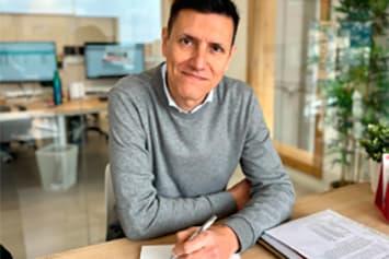 La historia de Manel López: más de 25 años emprendiendo con Mail Boxes Etc.