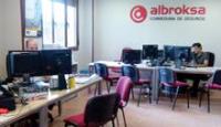Si quieres emprender en el sector asegurador, ¡aquí tienes la franquicia Albroksa!