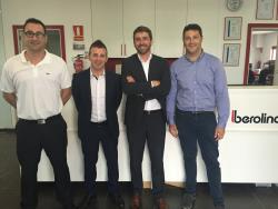 Los representantes de Kyocera realizan una visita a la franquicia berolina Central
