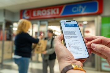 La franquicia Eroski lanza la compra por whatsapp con IA