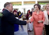 La Reina, con los directivos de la franquicia Refan