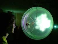 Beep: franquicias junto a arte electrónico