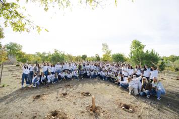 Yves Rocher emprende una iniciativa para plantar 135 millones de árboles