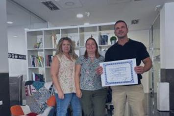Best House abre nueva franquicia en Calafell con Samuel Bautista al frente