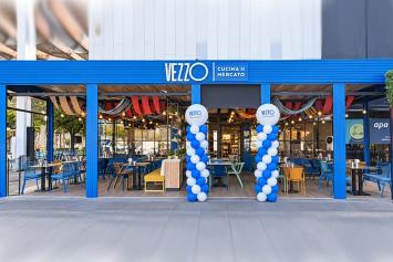Vezzo abre en Badajoz su primer restaurante franquiciado e inicia una nueva etapa de expansión