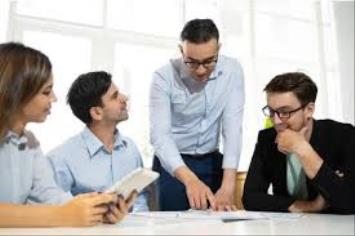 Evaluación periódica del contrato