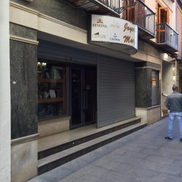 Local en Almendralejo, calle Pizarro con Cervantes