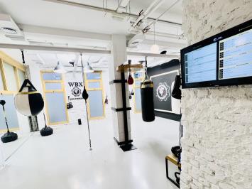 WBX WOLF BOXING