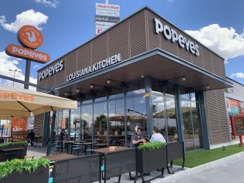 Abrir un negocio de restaurante rentable Popeyes