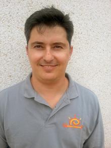 Ramon Castañeda, franquiciado de Protecsol junto a Lydia Garcia