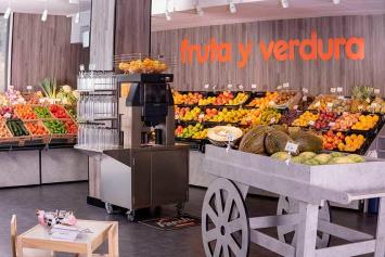 Interior supermercado de la franquicia Alsara