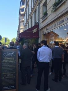 Franquicia Torrons Vicens - inauguración en París