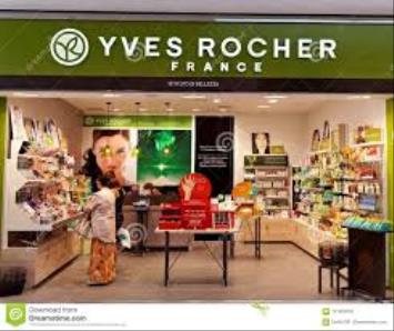 Interior tienda Yves Rocher franquicia