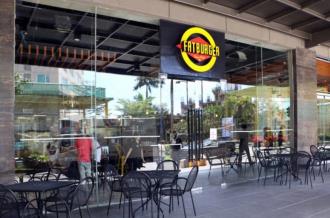 Franquicia Fatburger exterior