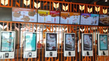 Auto check in en franquicia Popeyes