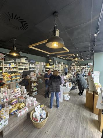 Interior local Naturtienda Natural
