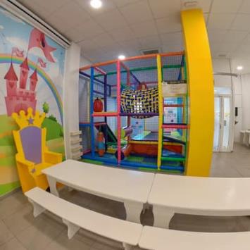 Locales Play Room
